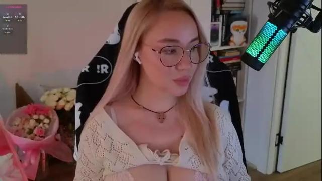 Thumbnail 3, emili1_bc's Stream at Chaturbate, 16 days ago