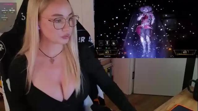 Image 11 of emili1_bc Stream on Chaturbate on 10 days ago