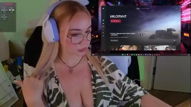Image 2 of emili1_bc Stream on Chaturbate on 6 days ago