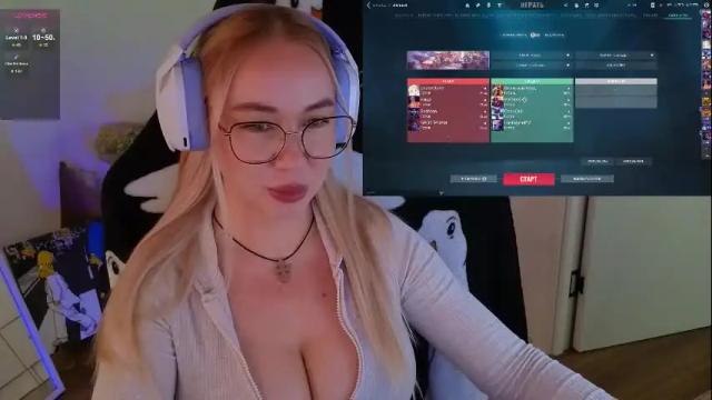 Image 11 of emili1_bc Stream on Chaturbate on 2 days ago