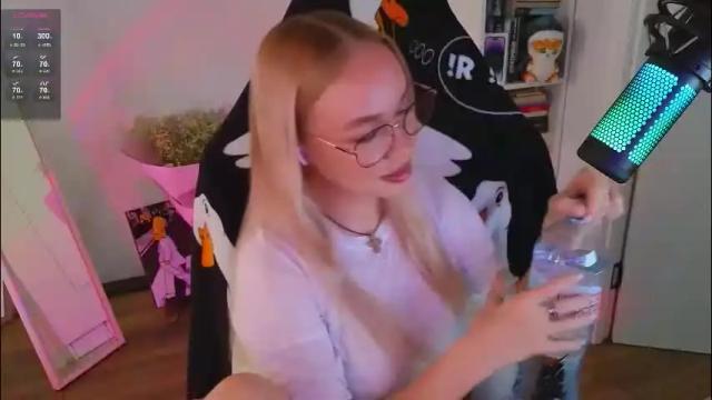 Thumbnail 1, emili1_bc's Stream at Chaturbate, 12 days ago