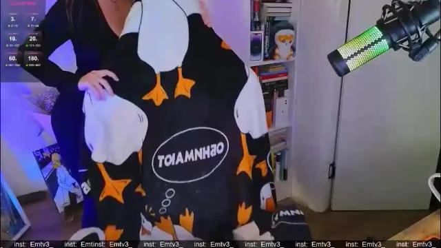 Image 4 of emili1_bc Stream on Chaturbate on 1 month ago