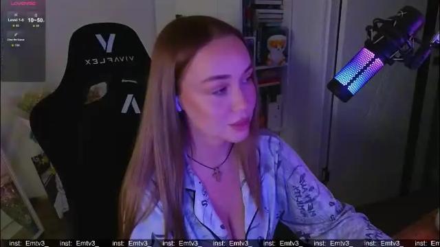 Thumbnail 3, emili1_bc's Stream at Chaturbate, 1 month ago