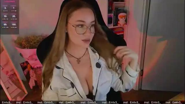 Thumbnail 1, emili1_bc's Stream at Chaturbate, 1 month ago