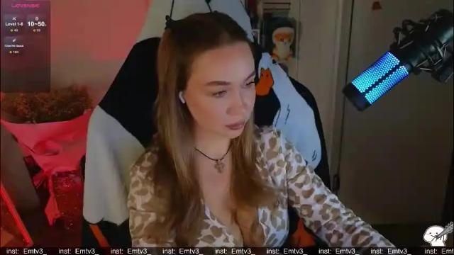 Image 6 of emili1_bc Stream on Chaturbate on 1 month ago