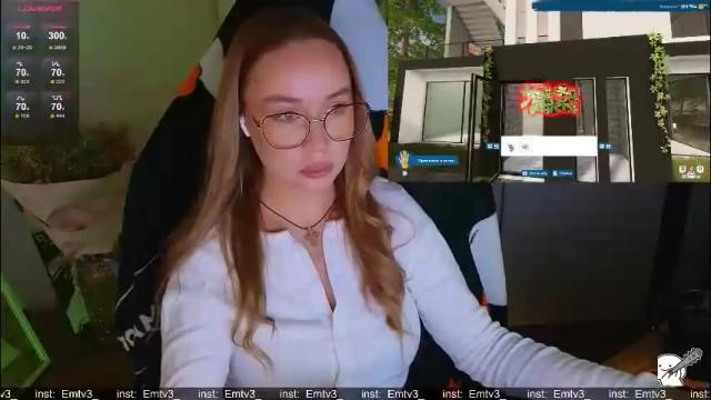 Image 2 of emili1_bc Stream on Chaturbate on 1 month ago