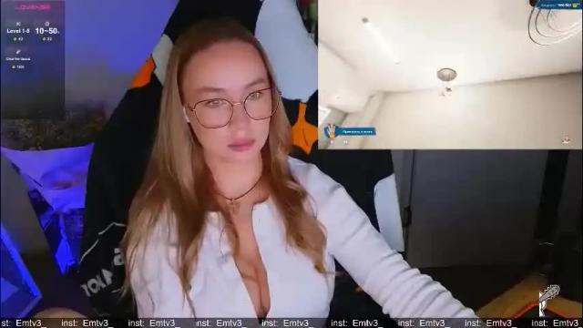 Image 4 of emili1_bc Stream on Chaturbate on 1 month ago