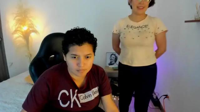 Image 8 of emili_66 Stream on Chaturbate on 17 months ago