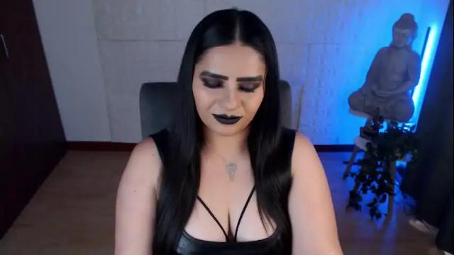 Image 4 of emili_evans_ Stream on Chaturbate on 1 month ago