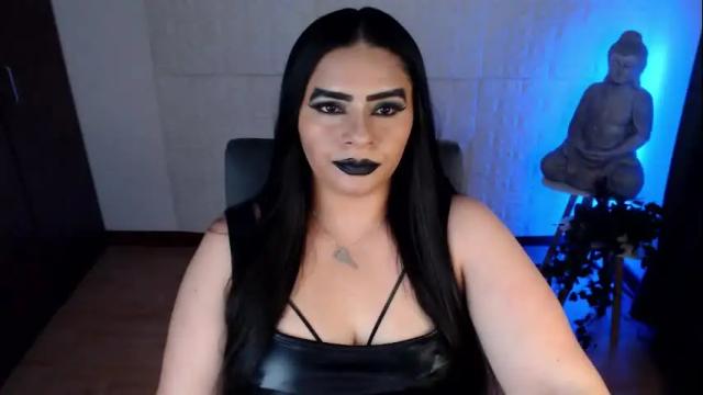 Image 2 of emili_evans_ Stream on Chaturbate on 13 days ago