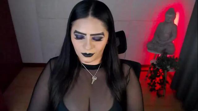 Image 10 of emili_evans_ Stream on Chaturbate on 29 days ago