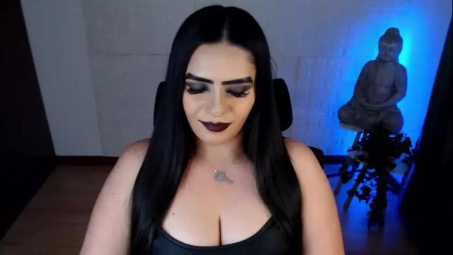 Image 10 of emili_evans_ Stream on Chaturbate on 16 days ago