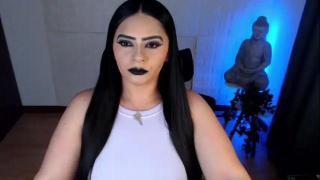 Image 4 of emili_evans_ Stream on Chaturbate on 9 days ago