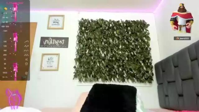 Image 4 of emili_jackson_ Stream on Chaturbate on 20 months ago