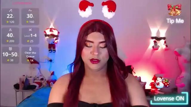 Image 3 of emili_roux Stream on Chaturbate on 28 days ago
