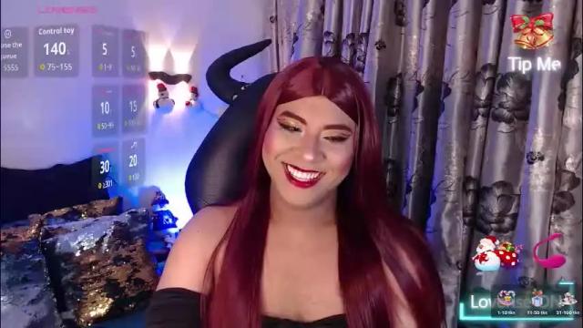 Image 12 of emili_roux Stream on Chaturbate on 22 days ago