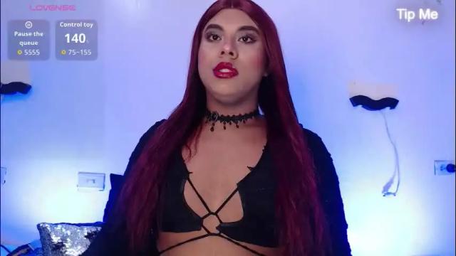 Image 7 of emili_roux Stream on Chaturbate on 4 days ago