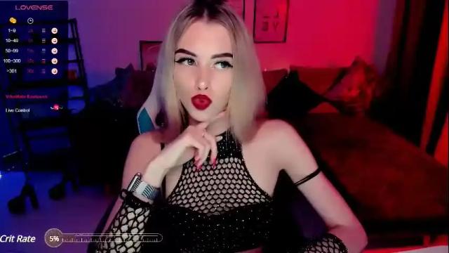 Image 4 of emilia_klar Stream on Chaturbate on 1 month ago