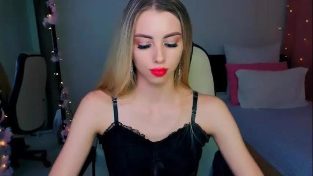 Image 4 of emilia_klar Stream on Chaturbate on 6 days ago