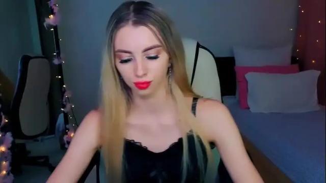 Image 6 of emilia_klar Stream on Chaturbate on 6 days ago