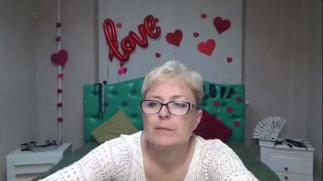 Image 7 of emiliagree Stream on Chaturbate on 1 month ago