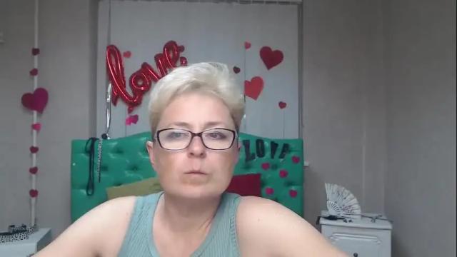 Image 2 of emiliagree Stream on Chaturbate on 1 month ago