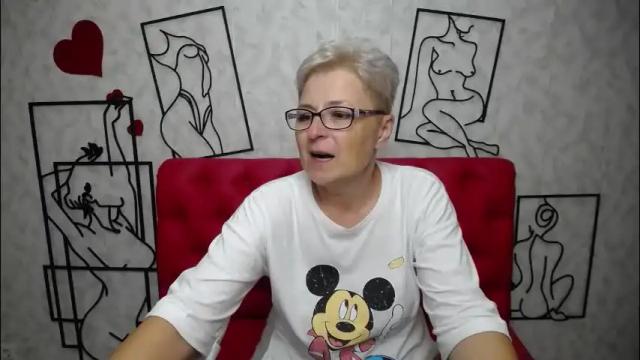 Image 6 of emiliagree Stream on Chaturbate on 2 days ago