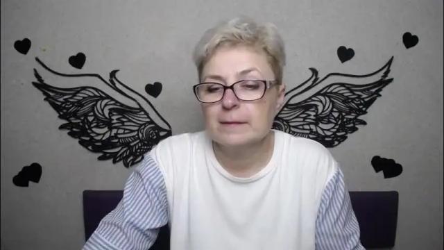 Image 2 of emiliagree Stream on Chaturbate on 1 month ago