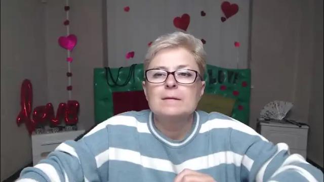 Image 10 of emiliagree Stream on Chaturbate on 1 month ago