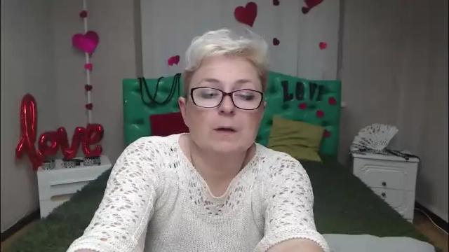 Image 11 of emiliagree Stream on Chaturbate on 1 month ago