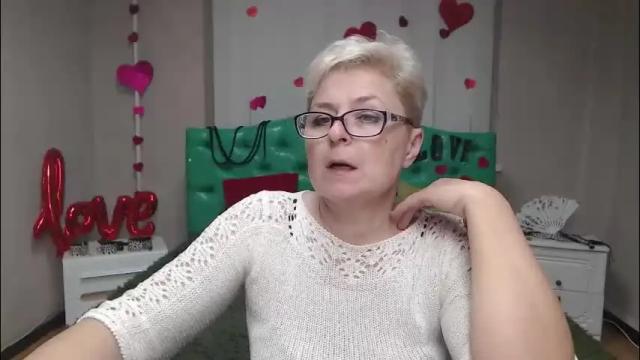 Image 4 of emiliagree Stream on Chaturbate on 1 month ago