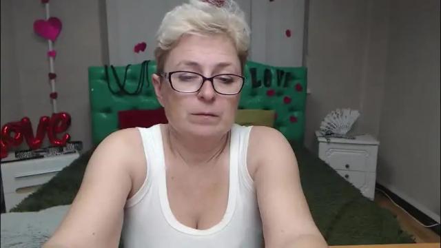 Image 8 of emiliagree Stream on Chaturbate on 1 month ago