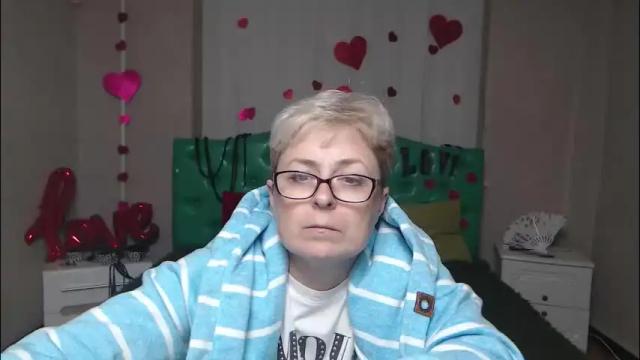 Image 4 of emiliagree Stream on Chaturbate on 1 month ago