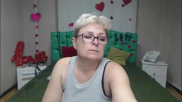 Image 7 of emiliagree Stream on Chaturbate on 1 month ago