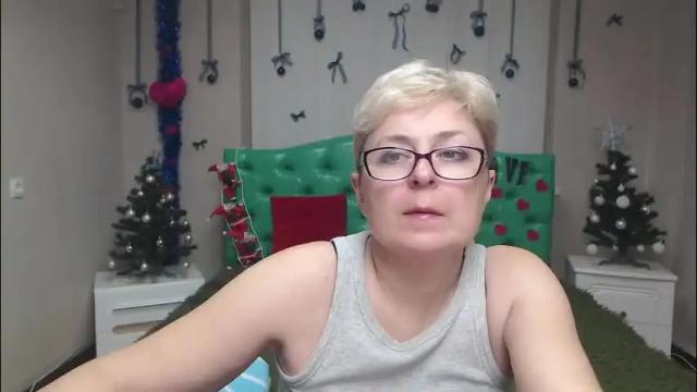 Image 11 of emiliagree Stream on Chaturbate on 1 month ago