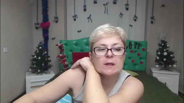 Image 6 of emiliagree Stream on Chaturbate on 1 month ago