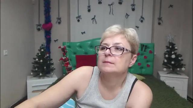 Image 7 of emiliagree Stream on Chaturbate on 1 month ago