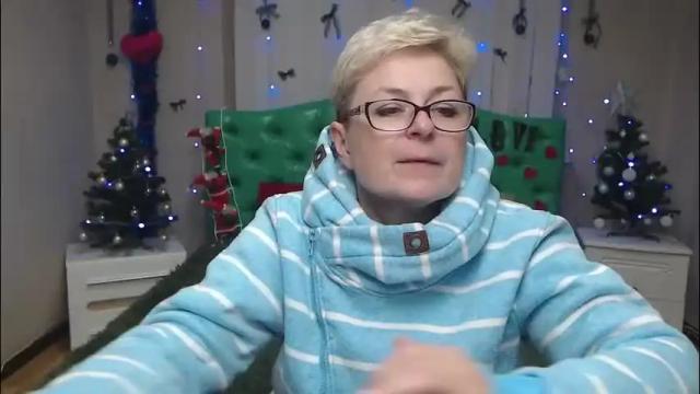 Image 4 of emiliagree Stream on Chaturbate on 27 days ago