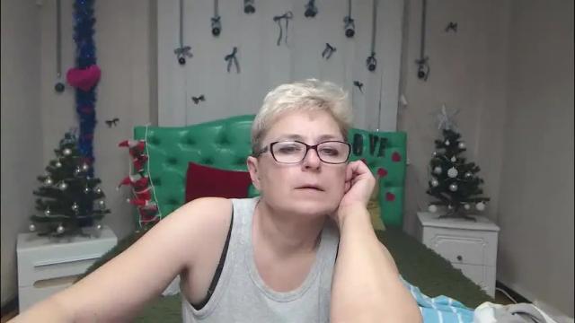Image 8 of emiliagree Stream on Chaturbate on 25 days ago