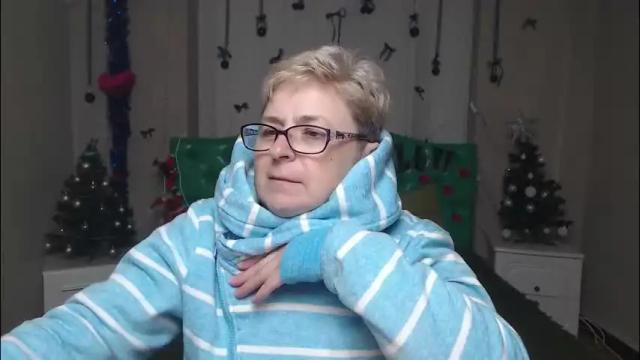 Image 11 of emiliagree Stream on Chaturbate on 23 days ago