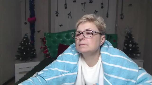 Image 3 of emiliagree Stream on Chaturbate on 23 days ago