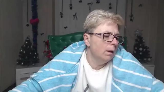 Image 4 of emiliagree Stream on Chaturbate on 23 days ago