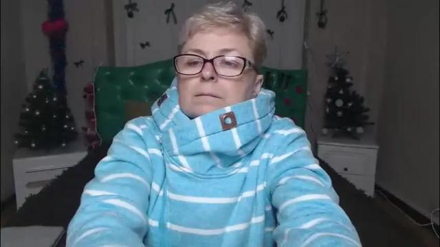 Image 6 of emiliagree Stream on Chaturbate on 17 days ago