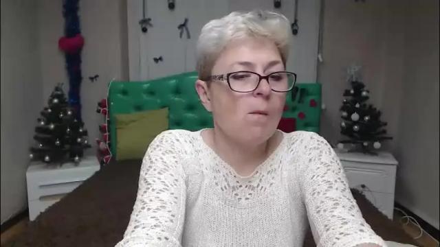 Image 11 of emiliagree Stream on Chaturbate on 8 days ago