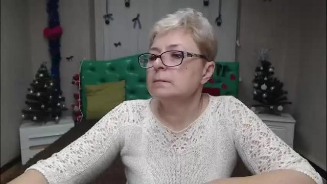 Image 12 of emiliagree Stream on Chaturbate on 8 days ago