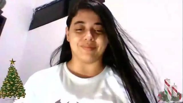 Image 12 of emiliana120898 Stream on Chaturbate on 16 months ago