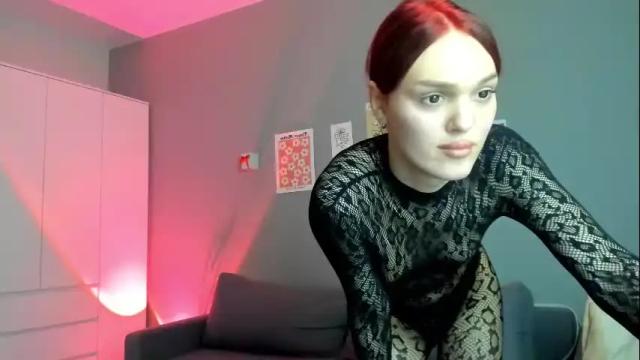 Image 3 of emiliarouds Stream on Chaturbate on 1 month ago
