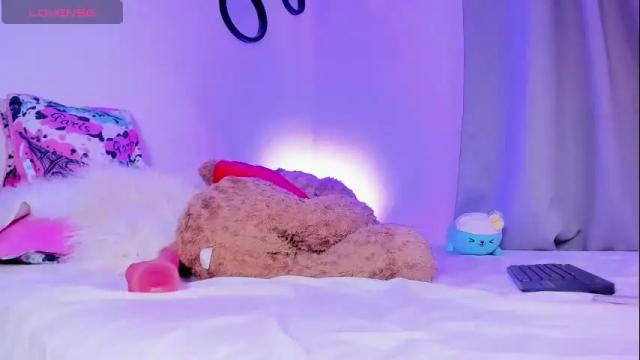 Thumbnail 1, emilie_james's Stream at Chaturbate, 3 months ago