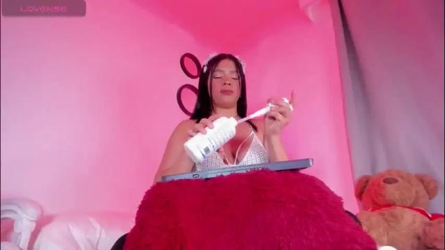 Thumbnail 1, emilie_james's Stream at Chaturbate, 2 months ago