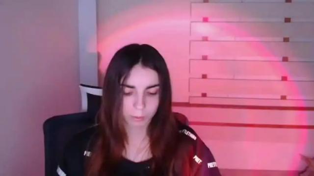 Thumbnail 1, emilie_shy's Stream at Chaturbate, 16 months ago